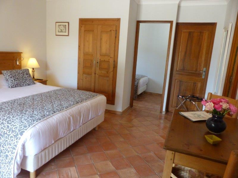 Charembeau Hotel Forcalquier Exterior foto